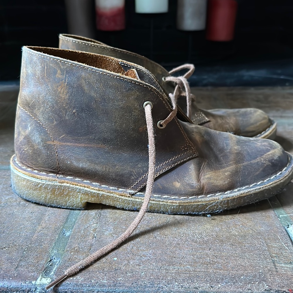 Clarks Originals Desert Boot Beeswax women’s size 9